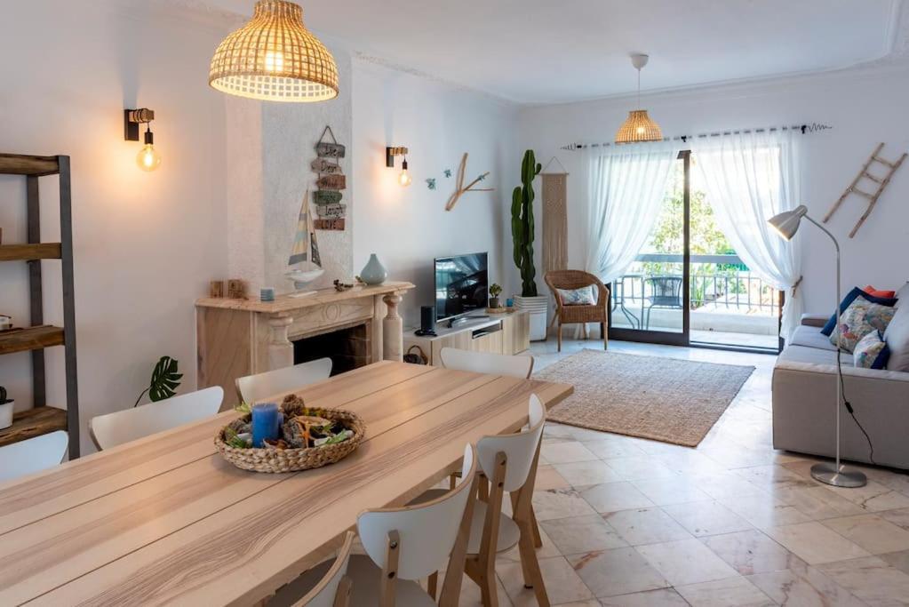 Vita Portucale ! Nook Beach Apartments Кошта-да-Капарика Экстерьер фото