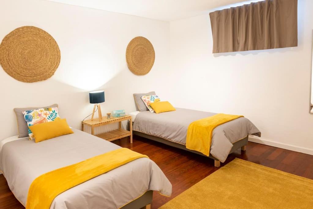 Vita Portucale ! Nook Beach Apartments Кошта-да-Капарика Экстерьер фото