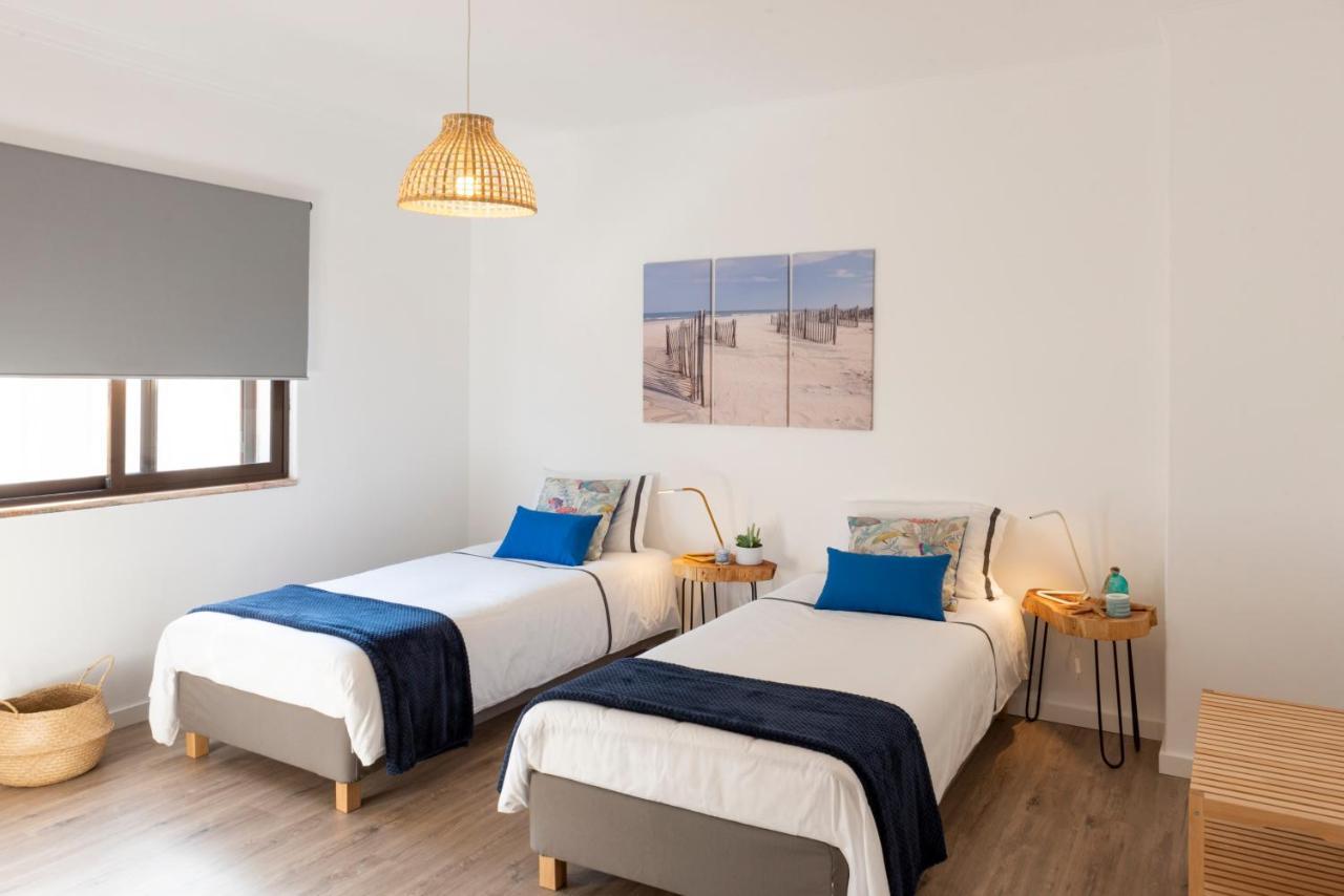 Vita Portucale ! Nook Beach Apartments Кошта-да-Капарика Экстерьер фото