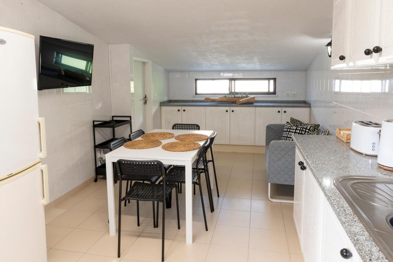 Vita Portucale ! Nook Beach Apartments Кошта-да-Капарика Экстерьер фото