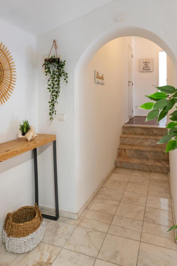 Vita Portucale ! Nook Beach Apartments Кошта-да-Капарика Экстерьер фото